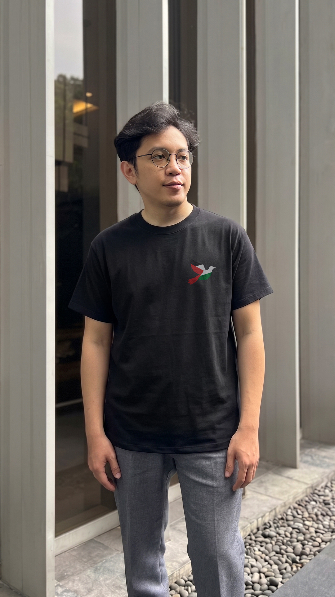 Bendera Burung Palestina di Dada - Gambar 2